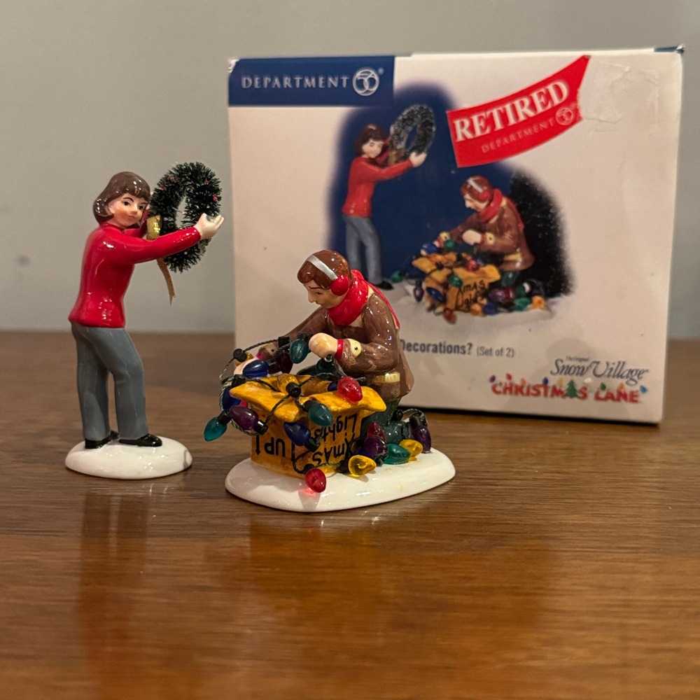 Department 56 More Decorations? Snow Village Figurine Dept 56 in Box 55231